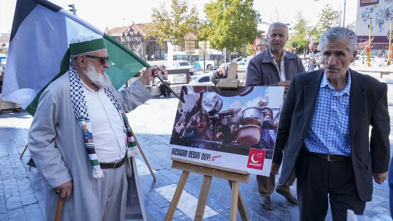 Saadet Partisi'nden İsrail Protestosu