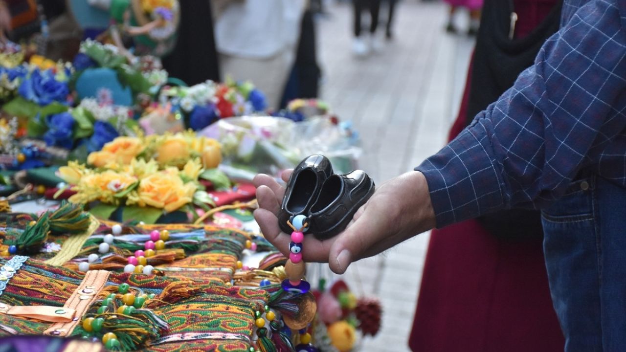 Gümüşhane'de Yöresel Ürünler Festivali Coşkuyla Başladı