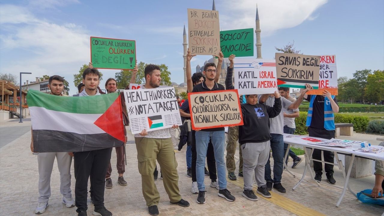 Edirne'de Filistinli Çocuklar İçin Etkinlik Düzenlendi