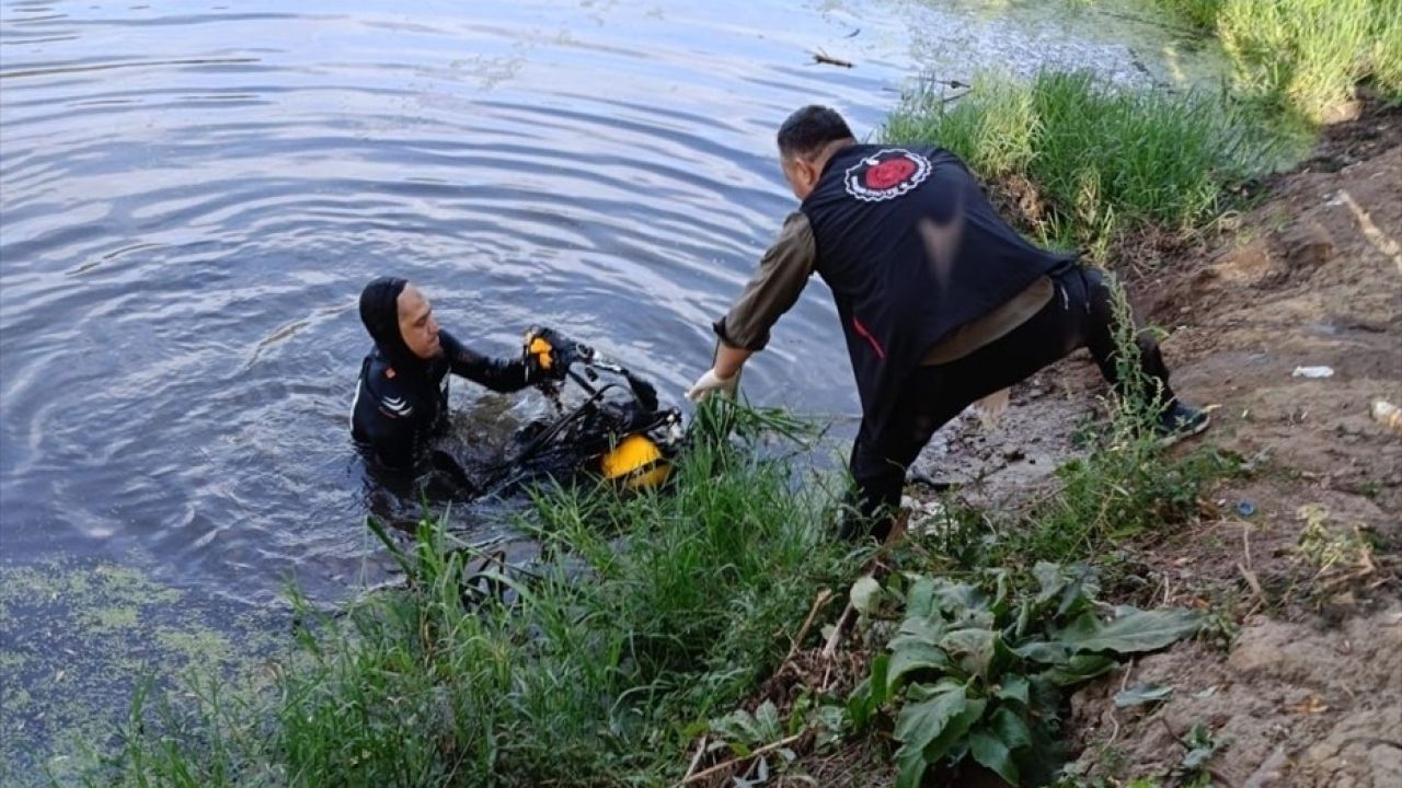 Balıkesir'de Serinlemek İçin Çaya Giren Şahıs Hayatını Kaybetti