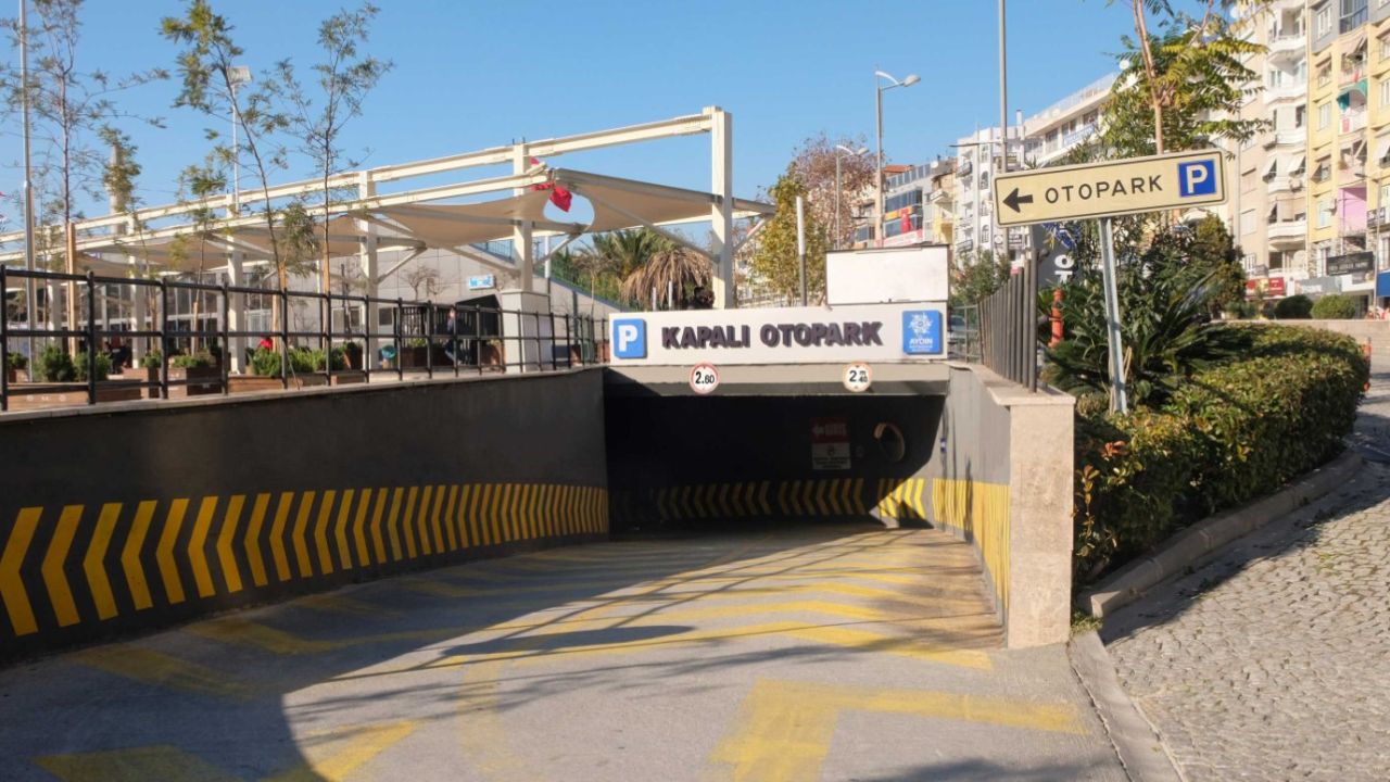 İzmir'deki otoparklarda yeni dönem: Plaka tanıma sistemi yolda