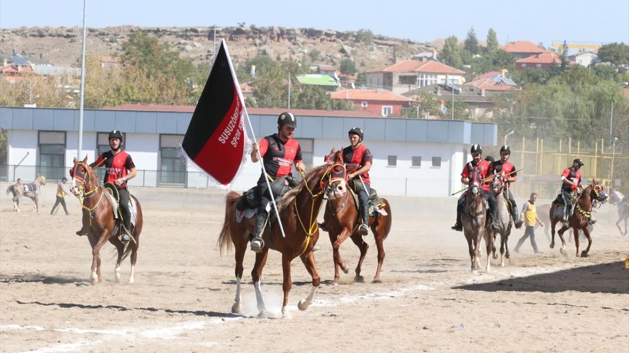 Kayseri'de Atlı Cirit 1. Ligi Kırmızı Grup Müsabakaları Sonuçlandı