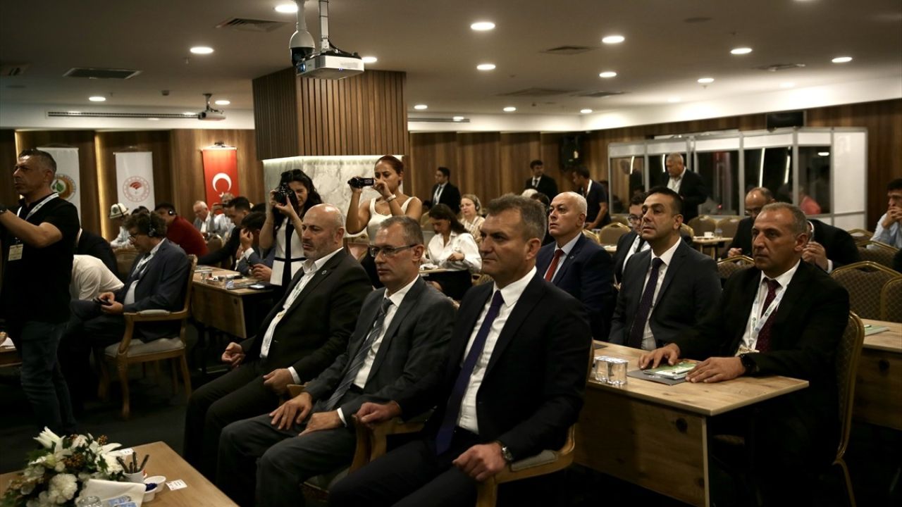 Muğla'da Uluslararası Orman Ürünleri Çalıştayı Başladı