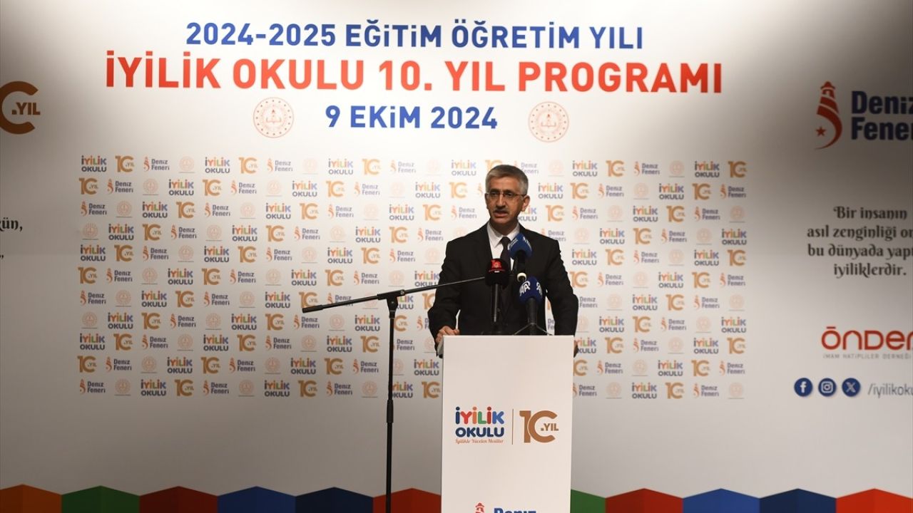 İyilik Okulu Projesi'nde 10. Yıl Kutlaması