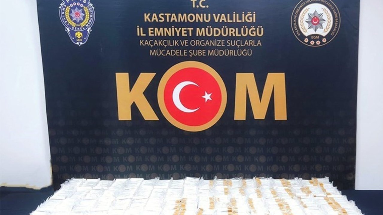 Kastamonu’da 14 Bin 400 Doldurulmuş Makaron Ele Geçirildi