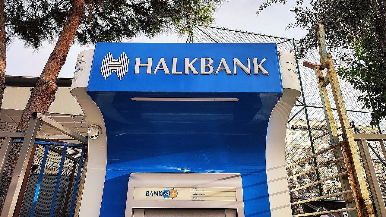 Halkbank kendi banka hesabı olanlara İNDİRİM yapacak