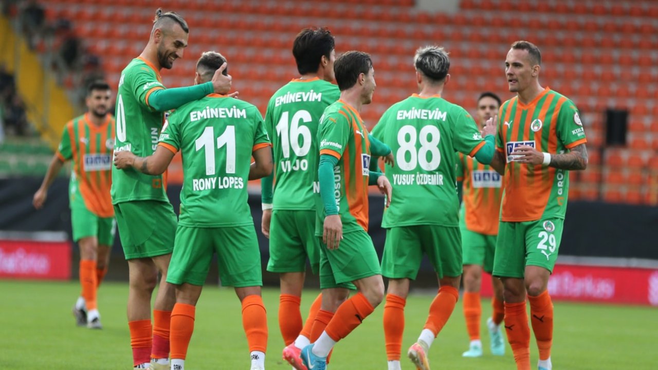 Alanyaspor, Fethiyespor’u 4-1 Yenerek 5. Tura Yükseldi