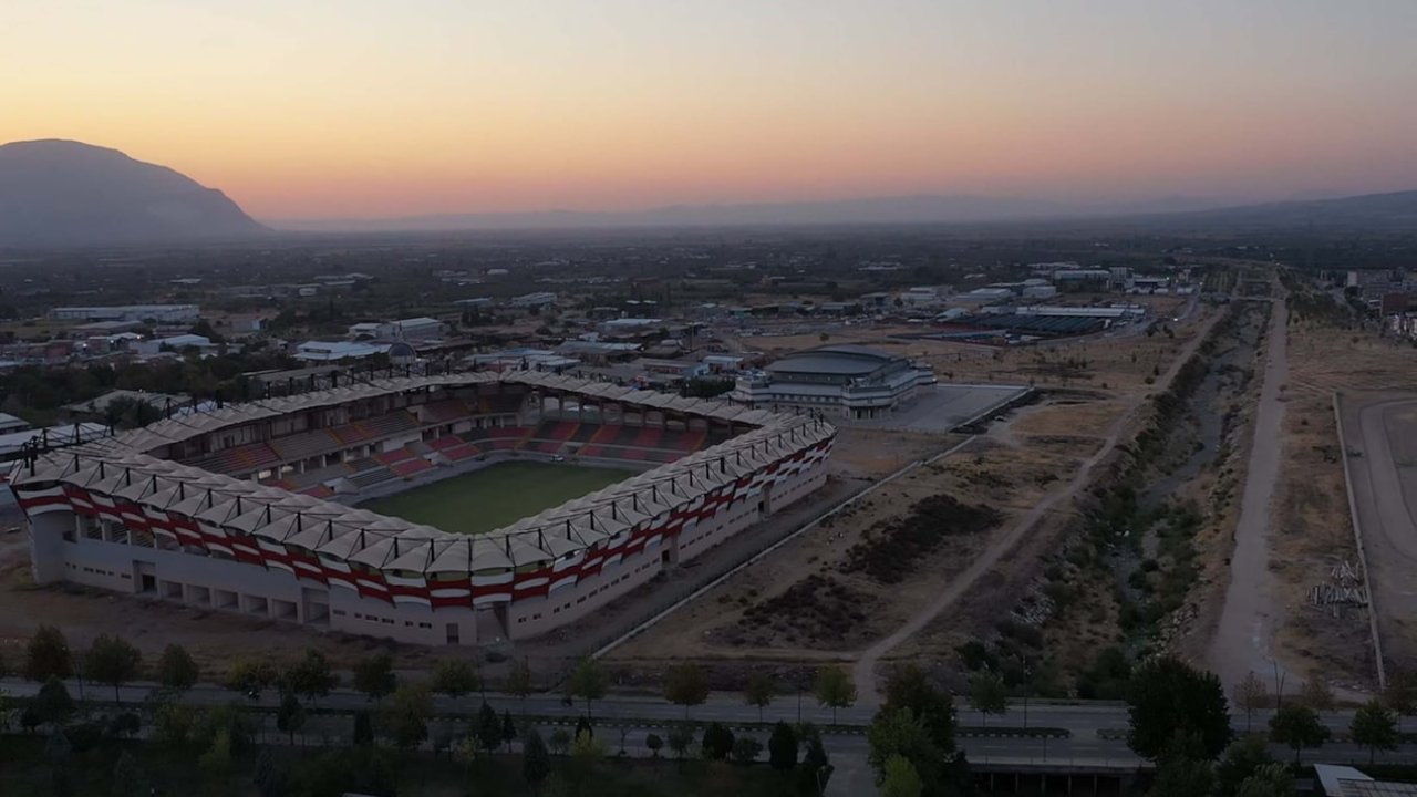 11 Yıl Sonra Turgutlu 1984 Sportif, Yeni Stadına Kavuşuyor!