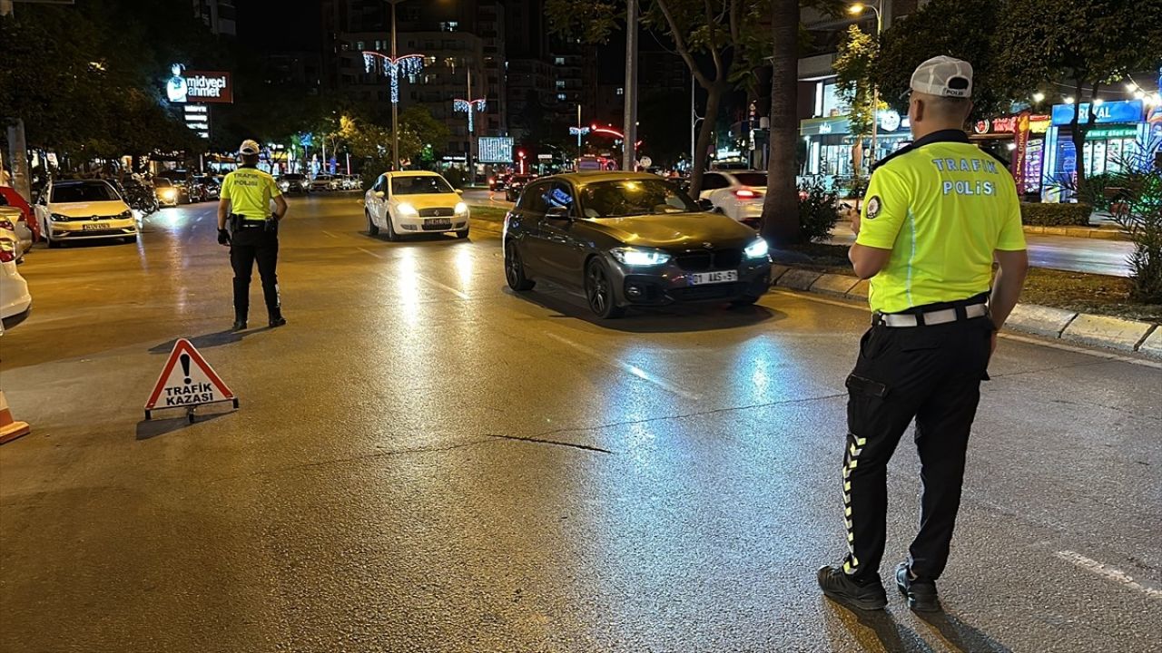 Adana'da Dron ile Trafik Denetimi Gerçekleştirildi