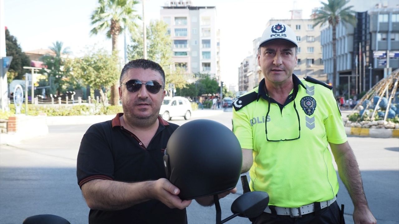 Aydın'da Motosiklet Sürücülerine Kask Dağıtımı ve Farkındalık Projesi