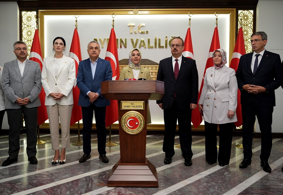 Aile ve Sosyal Politikalar Bakanı Mahinur Özdemir Göktaş, Aydın'daki programları kapsamında Aydın...