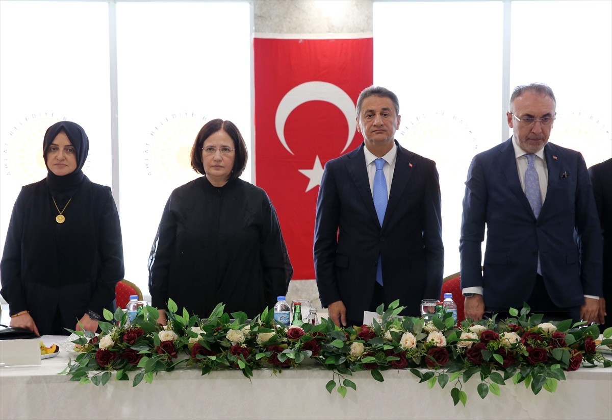 Bitlis'in Ahlat ilçesinde Van Gölü Havza Koruma Eylem Planı ve Uygulama Programı Değerlendirme...