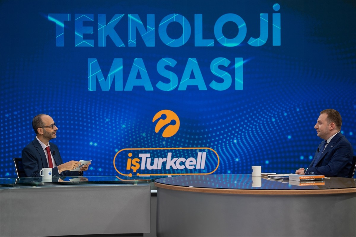 Turkcell'in katkılarıyla hazırlanan Anadolu Ajansı Teknoloji Masası'nın bu ayki toplantısı, AIPA...