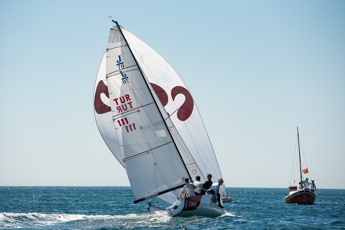 12. TAYK Slam-Eker Olympos Regatta Yelken Yarışları'nda J/70 Match Race sınıfı mücadelesi bugün...