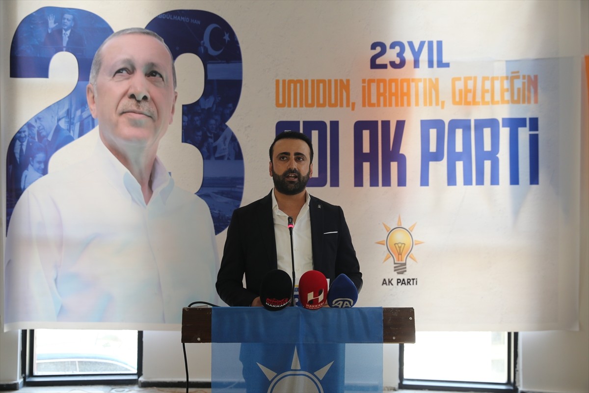 Hakkari'de AK Parti'nin 23. kuruluş yıl dönümünü dolayısıyla program düzenlendi. Hakkari...