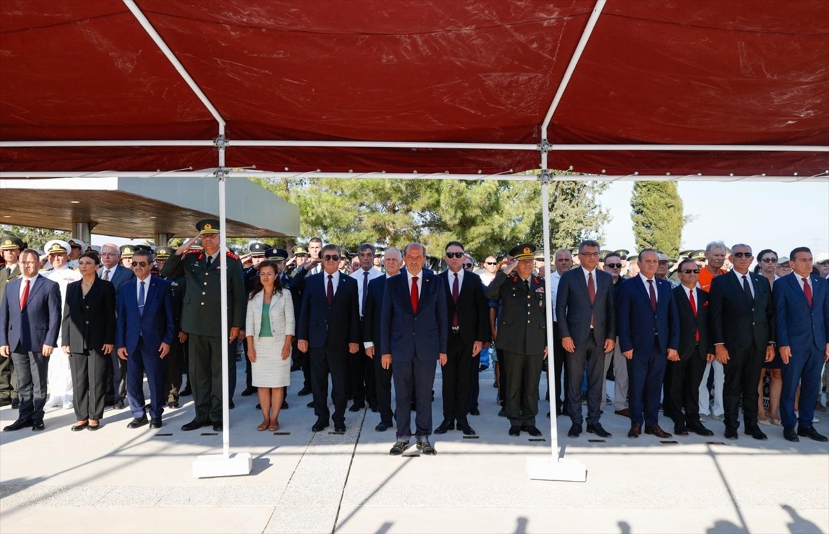 Kuzey Kıbrıs Türk Cumhuriyeti'nde (KKTC) Muratağa-Sandallar ve Atlılar köylerinde 1974'te Rumlar...