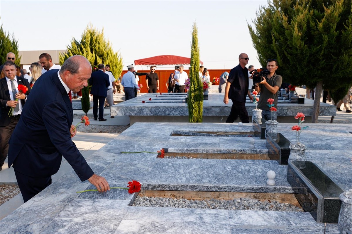 Kuzey Kıbrıs Türk Cumhuriyeti'nde (KKTC) Muratağa-Sandallar ve Atlılar köylerinde 1974'te Rumlar...