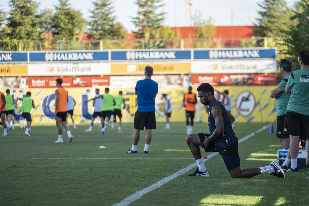 MKE Ankaragücü'nde Trendyol 1. Lig'in ilk maçında kadroda olmasına rağmen stada gelmeyen Jamaikalı...