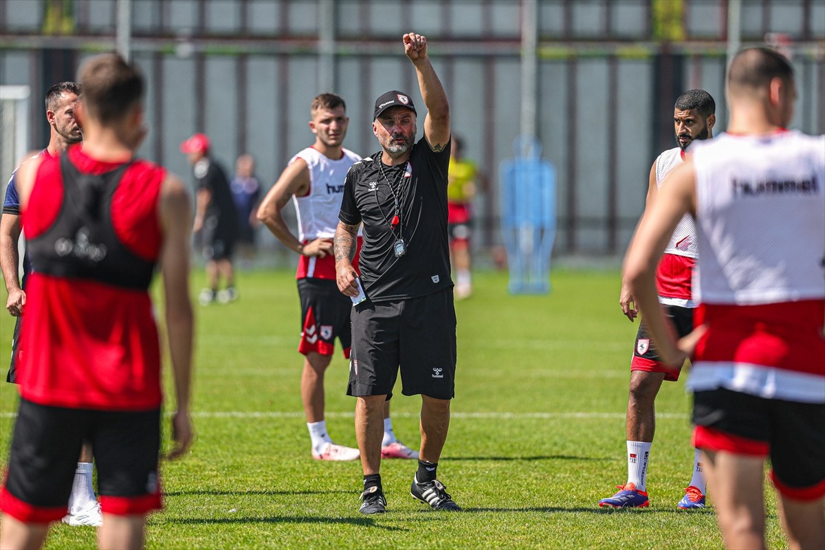 Trendyol Süper Lig ekiplerinden Samsunspor, 18 Ağustos Pazar günü deplasmanda oynayacağı Gaziantep...