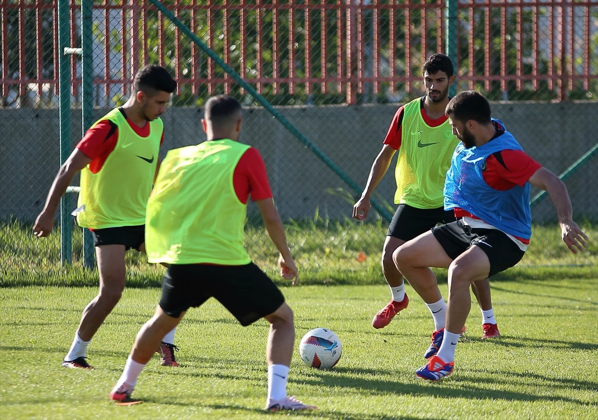 Ahlatcı Çorum FK, Trendyol 1. Lig'in 2. haftasında 18 Ağustos Pazar günü evinde Fatih Karagümrük...