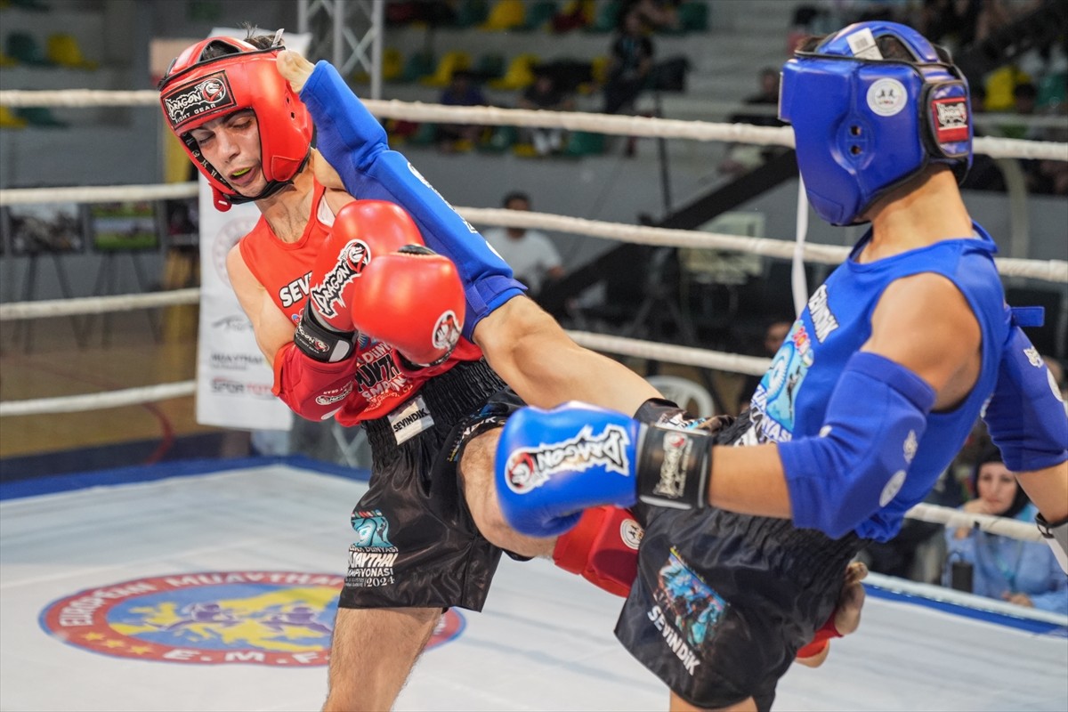 İlk kez düzenlenen Türk Dünyası Muaythai Şampiyonası, İstanbul Üniversitesi Turgay Atasü Spor...