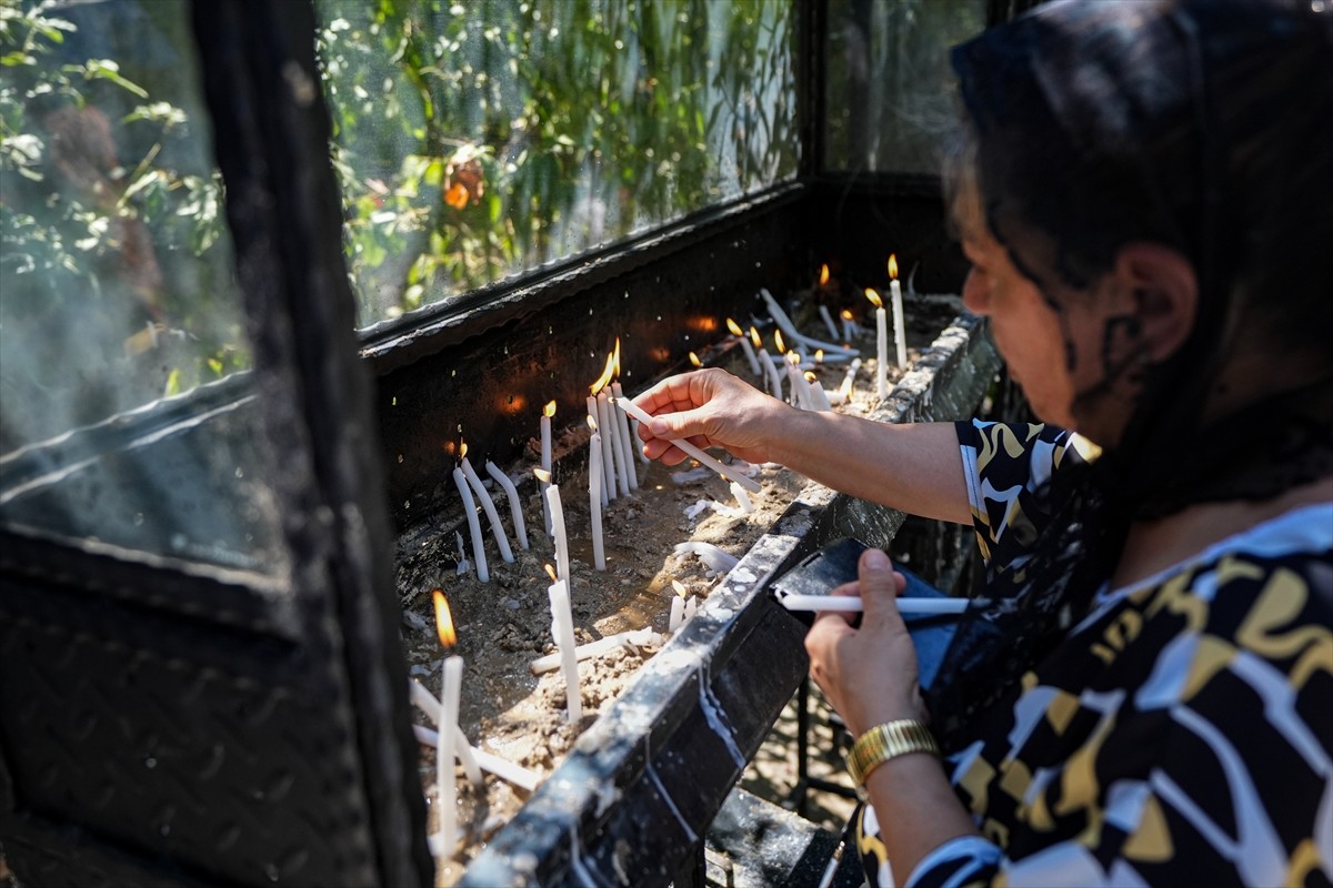 İzmir'in Selçuk ilçesinde bulunan, Hazreti İsa'nın annesi Meryem Ana'nın son yerleşim yeri olarak...