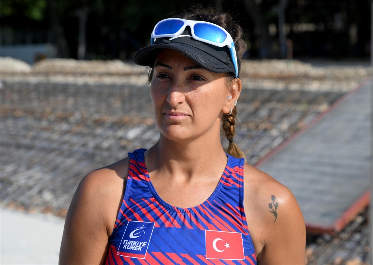 Paris 2024 Paralimpik Oyunları'nda Türkiye'yi tarihinde ilk kez temsil edecek kürek takımı...