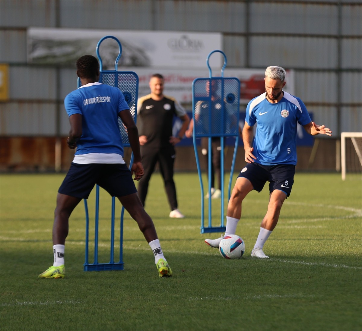 Trendyol Süper Lig'in 2. haftasında, deplasmanda Adana Demirspor ile karşılaşacak Çaykur...