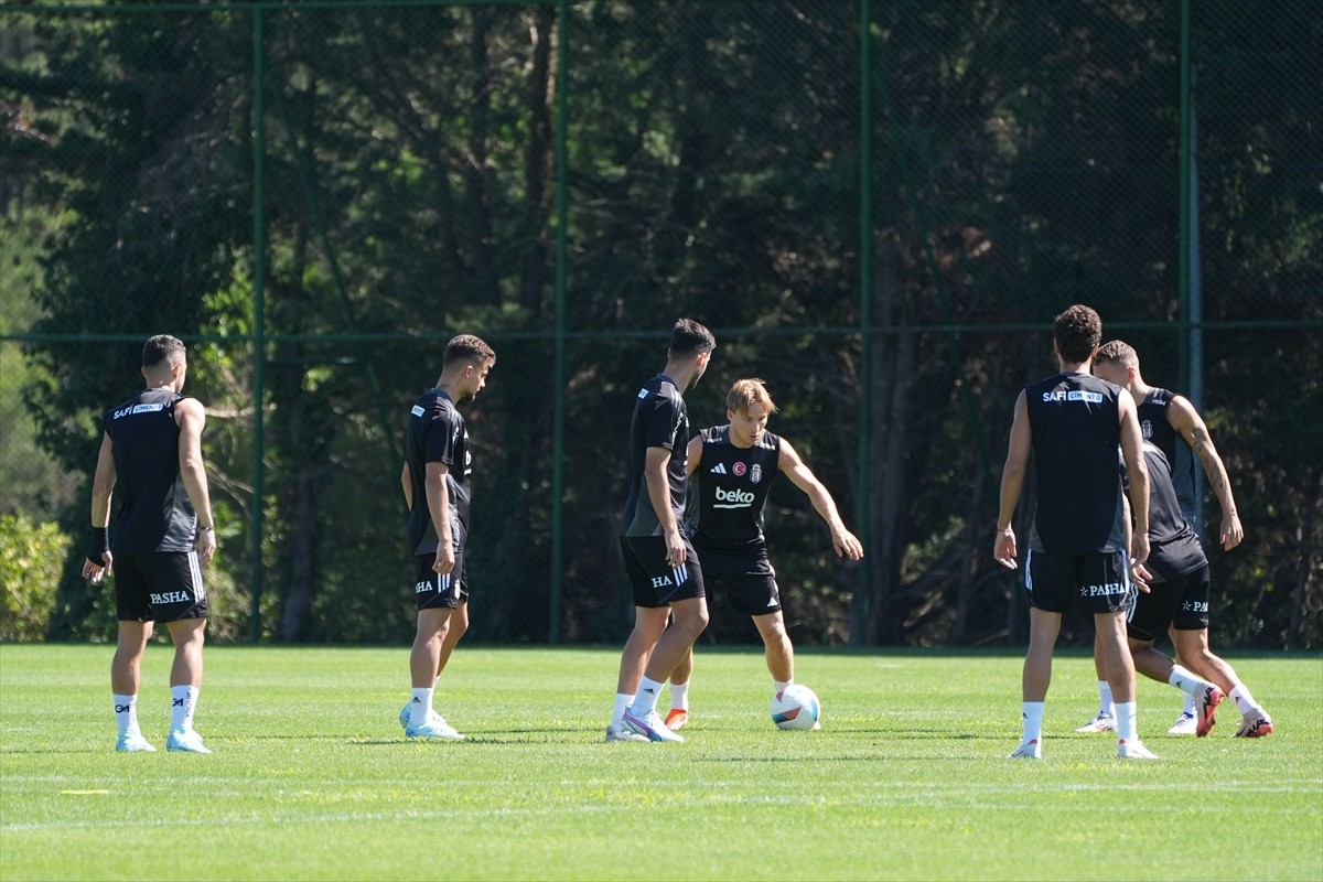 Trendyol Süper Lig'in 2. haftasında 18 Ağustos Pazar günü Antalyaspor'u ağırlayacak Beşiktaş...