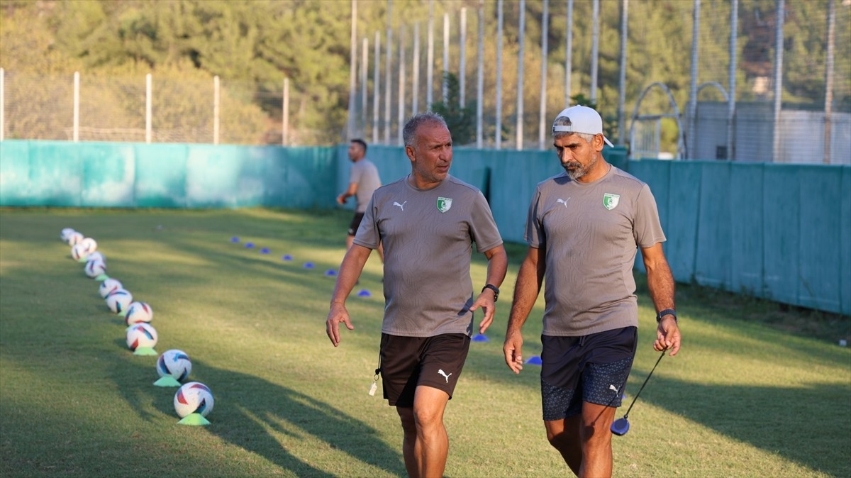 Trendyol Süper Lig'in ilk maçında evinde Gaziantep FK'ye 1-0 mağlup olan Sipay Bodrum FK, ligin 2....