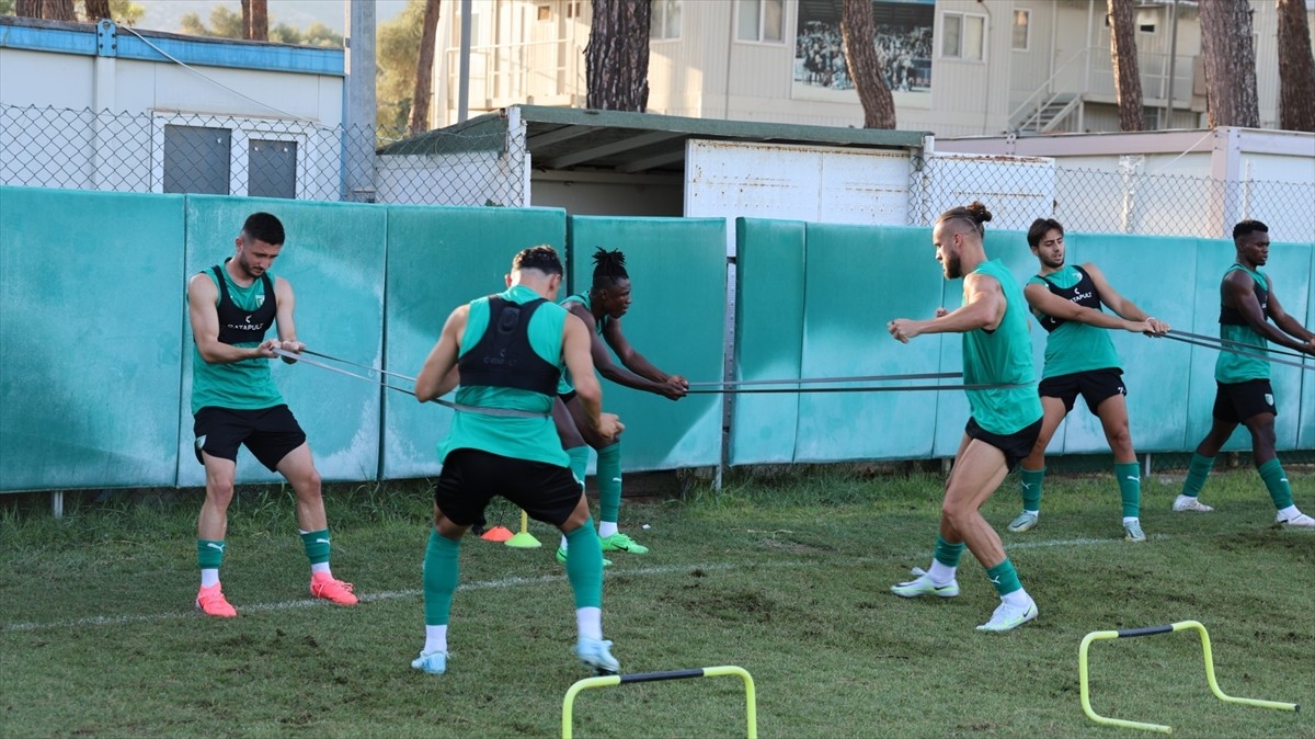 Trendyol Süper Lig'in ilk maçında evinde Gaziantep FK'ye 1-0 mağlup olan Sipay Bodrum FK, ligin 2....