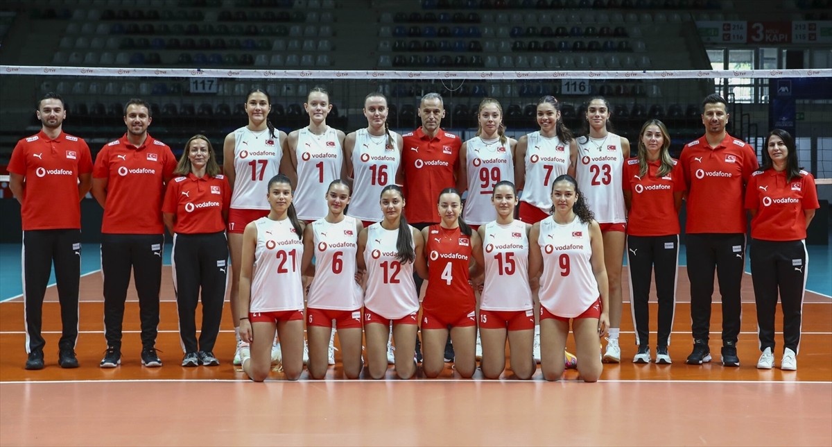 Türkiye 17 Yaş Altı Kadın Voleybol Milli Takımı, Peru'daki Dünya Şampiyonası'nda yarın ilk maçında...