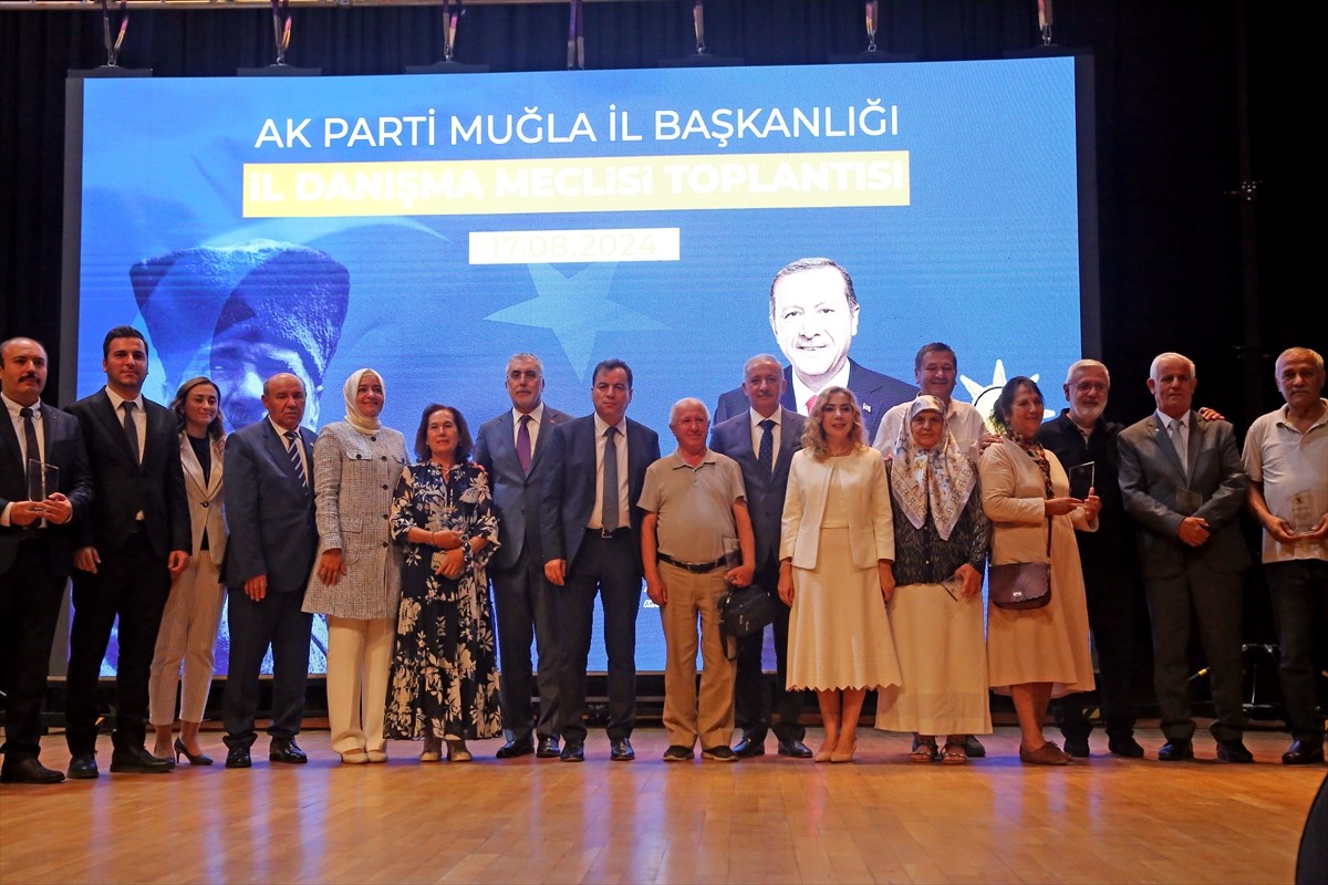 Çalışma ve Sosyal Güvenlik Bakanı Vedat Işıkhan, Muğla Sıtkı Koçman Üniversitesi 15 Temmuz...