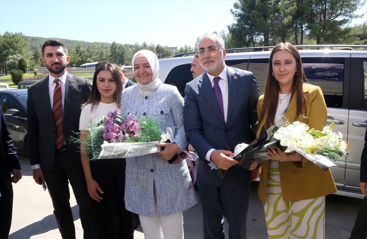 Çalışma ve Sosyal Güvenlik Bakanı Vedat Işıkhan, Muğla Sıtkı Koçman Üniversitesi 15 Temmuz...