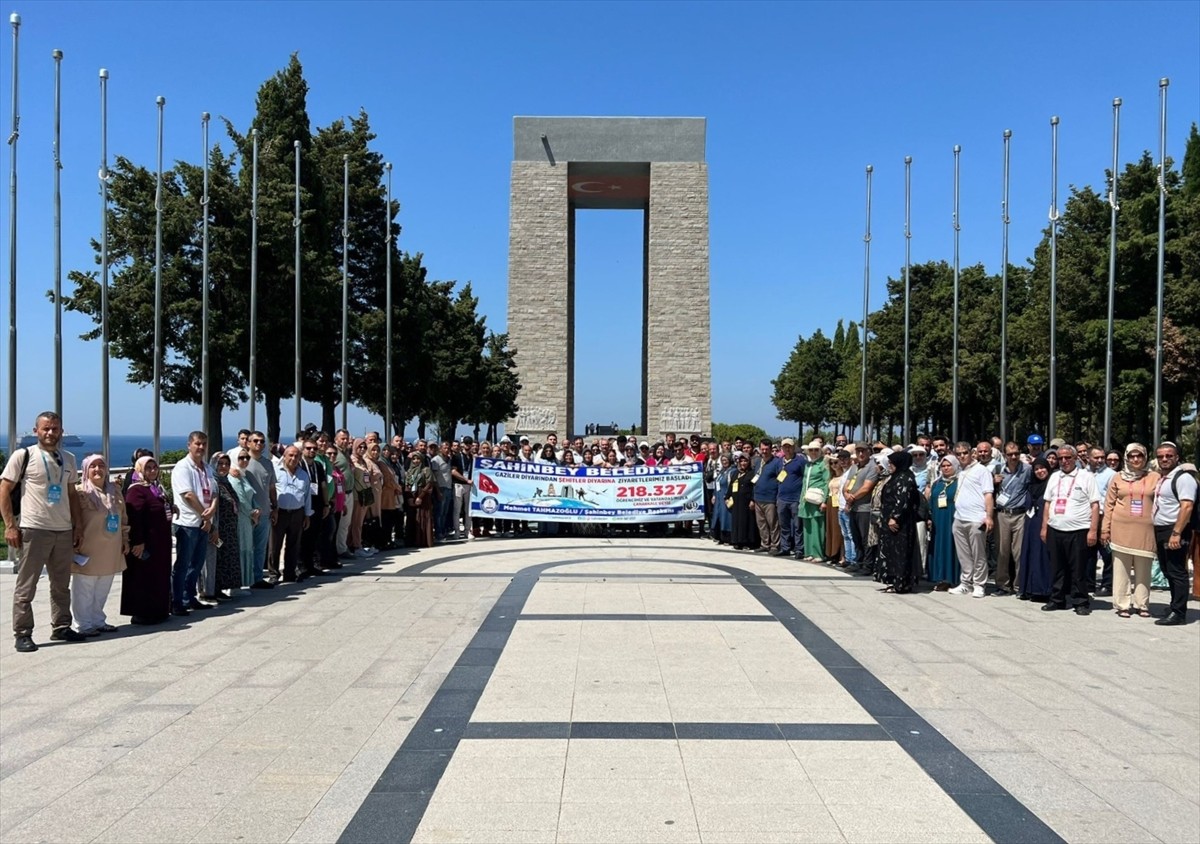 Şahinbey Belediyesince yaklaşık 10 yıl önce hayata geçirilen "Gaziler Diyarı'ndan Şehitler...