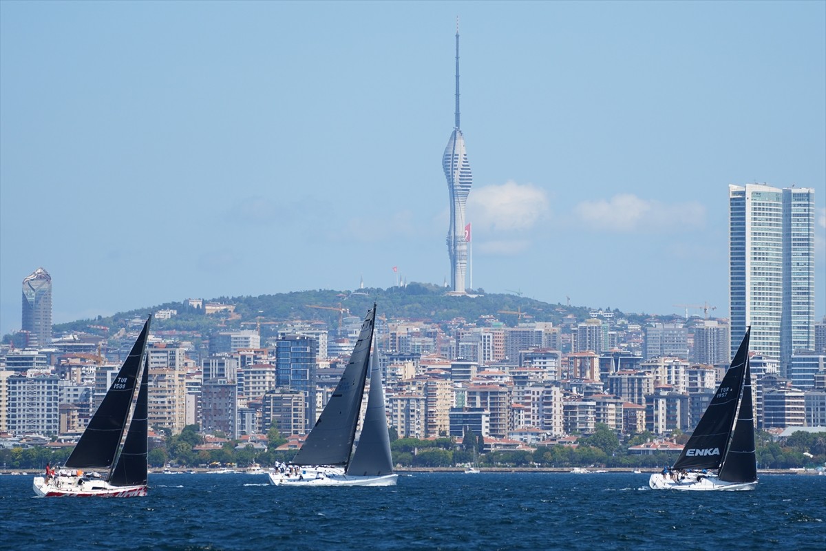 12. Türkiye Açıkdeniz Yarış Spor Kulübü (TAYK) Slam-Eker Olympos Regatta Yelken Festivali, yat...