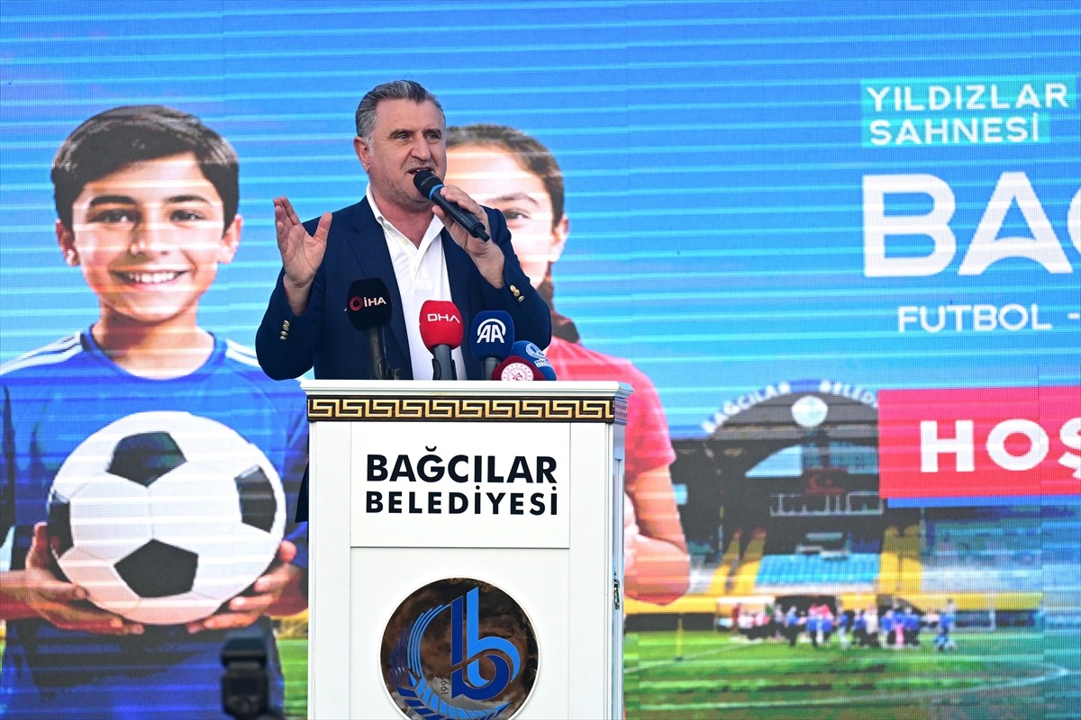 Gençlik ve Spor Bakanı Osman Aşkın Bak, Bağcılar Belediyesinin bu yıl ilk kez düzenlediği...