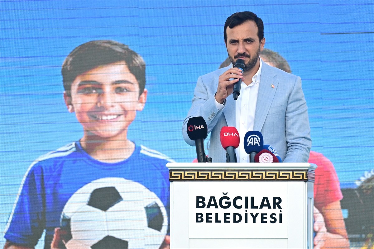 Gençlik ve Spor Bakanı Osman Aşkın Bak, Bağcılar Belediyesinin bu yıl ilk kez düzenlediği...