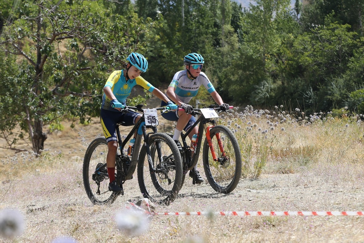 Türkiye Bisiklet Federasyonun faaliyetleri kapsamında organize edilen uluslararası "MTB Cup XCO...