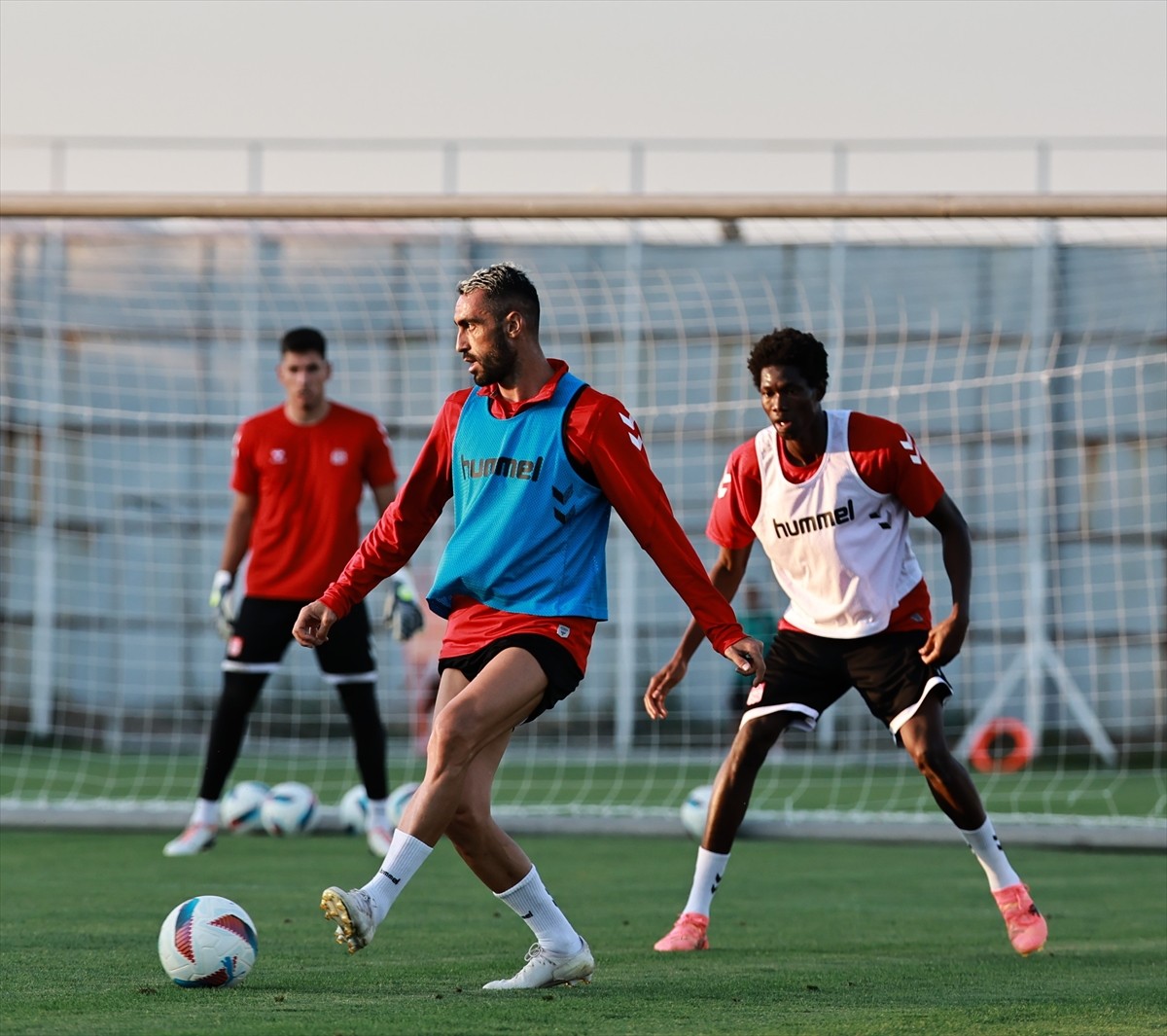 Net Global Sivasspor, Trendyol Süper Lig'in 3. haftasında sahasında ikas Eyüpspor ile yapacağı...