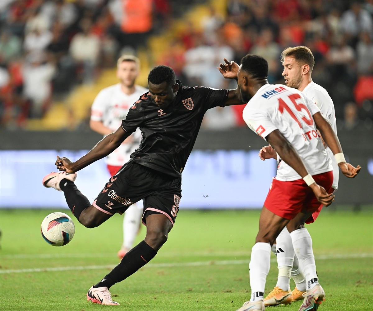 Trendyol Süper Lig’in 2. haftasında Gaziantep FK ile Samsunspor, Gaziantep Büyükşehir Stadı’nda...