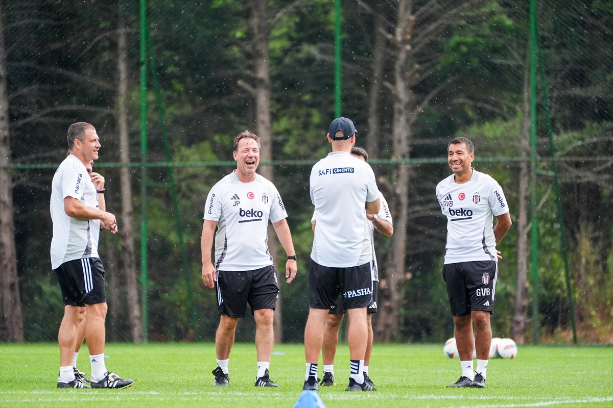 Beşiktaş, UEFA Avrupa Ligi play-off turunda yarın deplasmanda İsviçre'nin Lugano ekibiyle yapacağı...