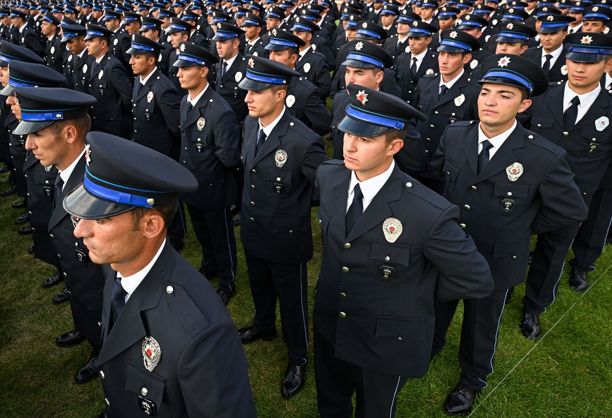 Ankara'nın Gölbaşı ilçesindeki Polis Akademisi Başkanlığı'nda, 30'uncu Dönem Polis Meslek Eğitim...