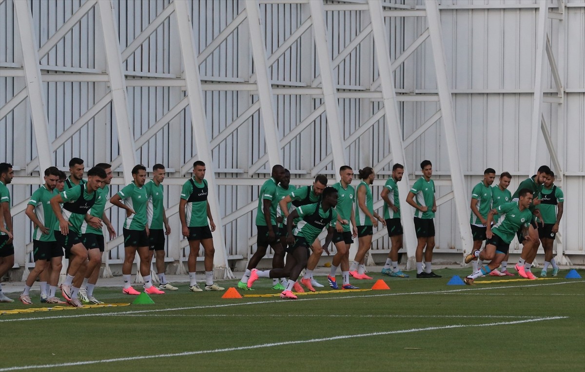 Trendyol Süper Lig ekiplerinden TÜMOSAN Konyaspor, Sipay Bodrum FK ile deplasmanda yapacakları...