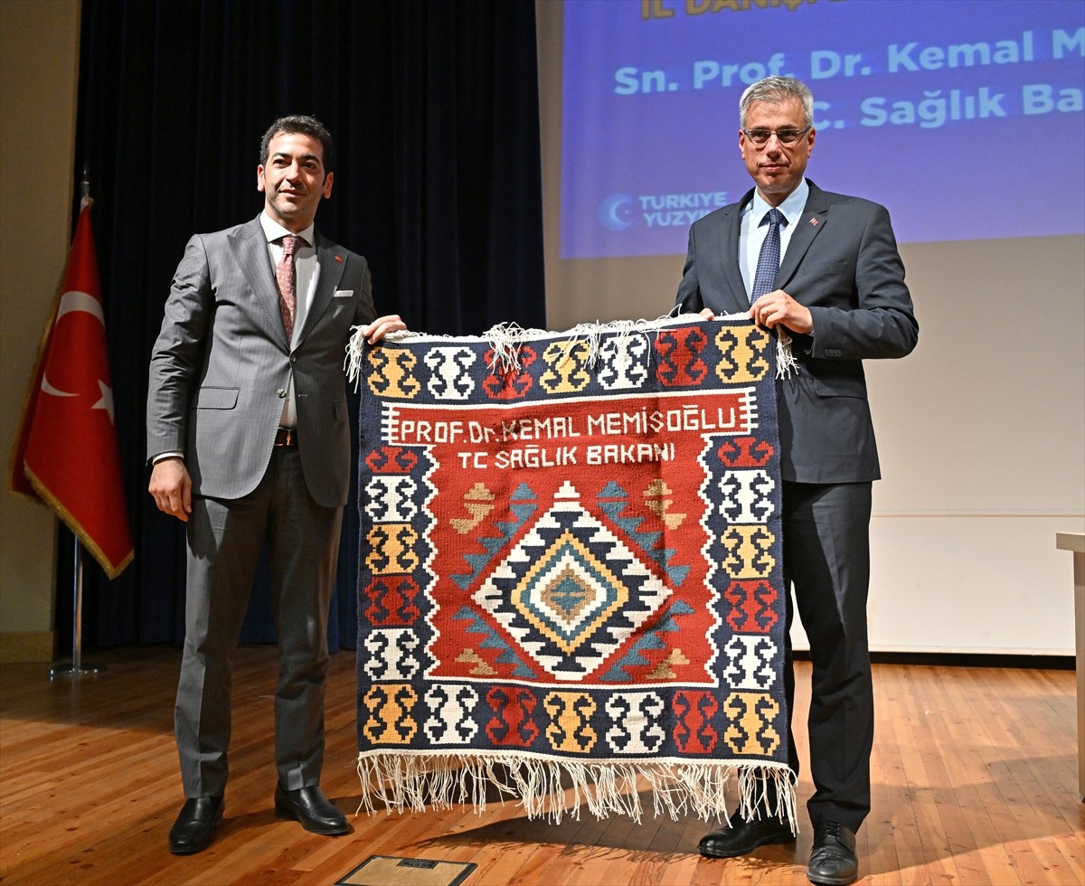 Sağlık Bakanı Kemal Memişoğlu, AK Parti Osmaniye İl Başkanlığınca Osmaniye Korkut Ata Üniversitesi...