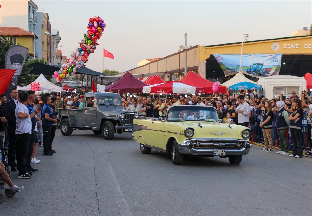 Uşak'ta, Eşme 26. Uluslararası Turistik Kilim, Kültür ve Sanat Festivali açılış töreniyle başladı....