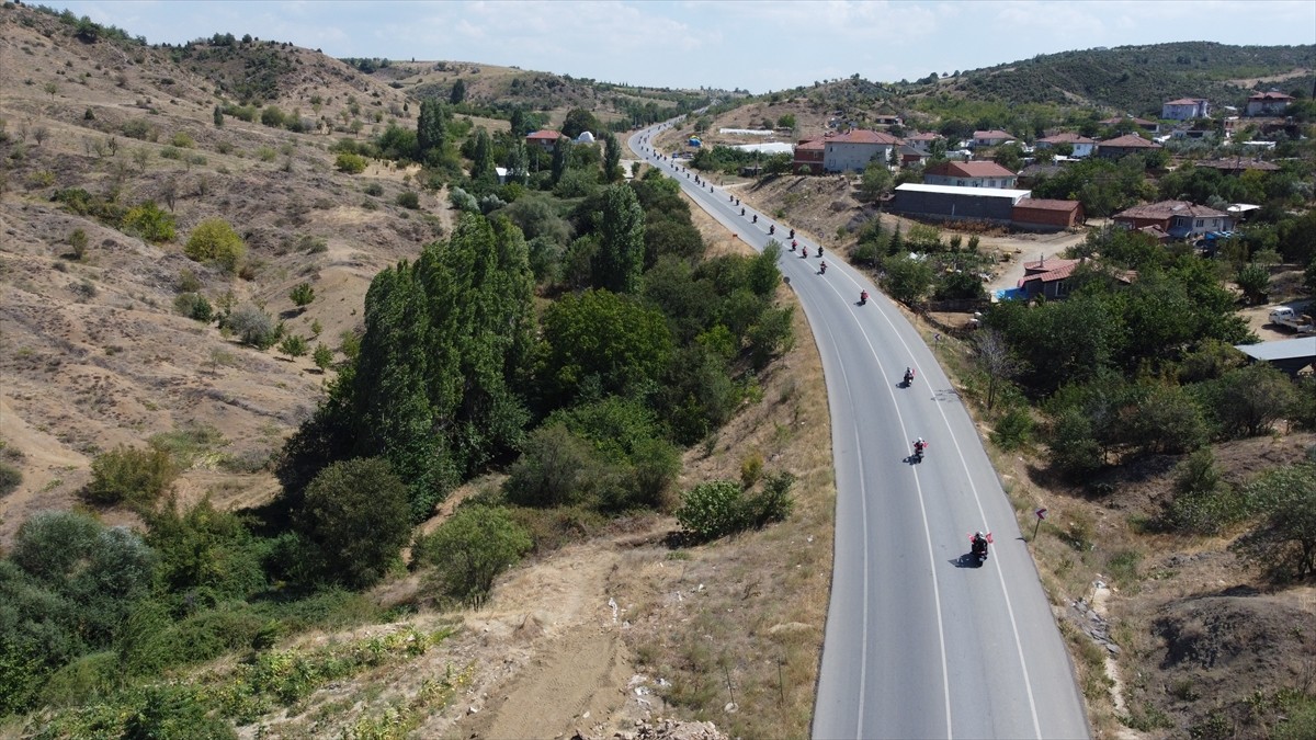 Bilecik'te Valilik öncülüğünde, Bilecik Motosiklet Derneğince Söğüt Ertuğrul Gazi'yi Anma ve Yörük...