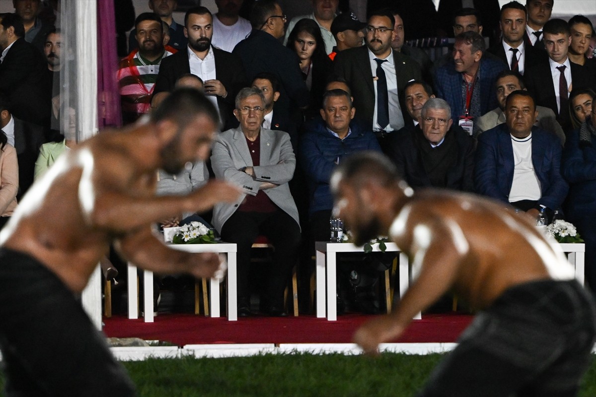 Ankara Büyükşehir ve Keçiören belediyeleri, Türkiye Geleneksel Güreşler Federasyonu ile Keçiören...