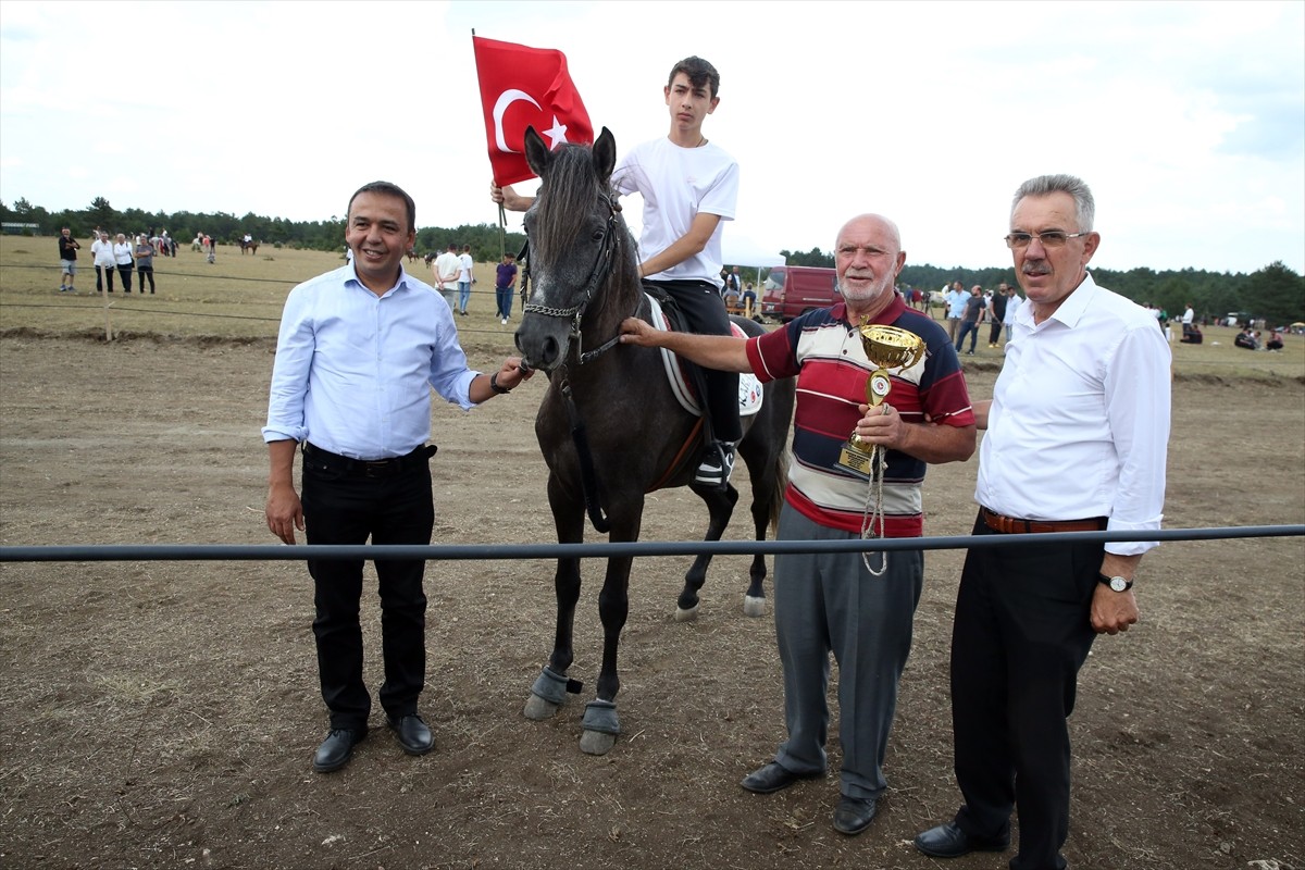 Atatürk'ün Kastamonu'ya gelişi ve Şapka İnkılabı'nın 99'ncu yıl dönümü kapsamında 33. Geleneksel...