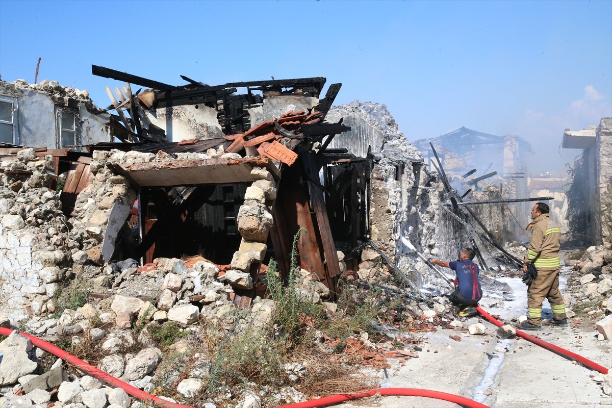 Hatay'ın merkez Antakya ilçesinde, 6 Şubat 2023'teki depremlerde ağır hasar alması nedeniyle...